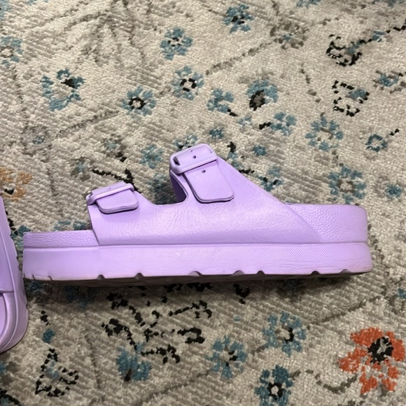 MIA Lavender Slide Sandal Size 6 - Picture 12 of 16
